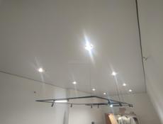 Натяжные потолки 