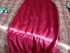 Платье атлас. Очень красивое на выход. Не подошёл по размеру. 