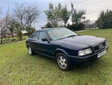 Audi 80
