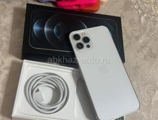 Продаю телефон  торг уместен 