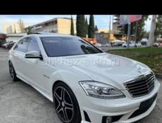 Mercedes-Benz S-Класс