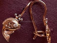 Продаю золотые серьги 585 за 10000 рублей