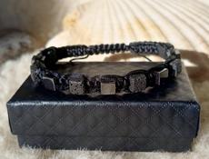 Мужской браслет 