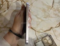 продаю айфон 14 128г