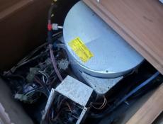 Прицеп дом на колесах 