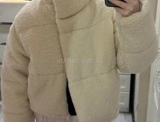 Продам куртку пуховик