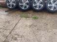 Автошины с дисками 215×60×17