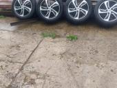 Автошины с дисками 215×60×17