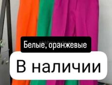 В наличии женская одежда 