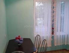 Сдатся 1-к квартира посуточно центр Сухума