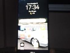 Продам телефон Хонор телефону 1 месяц