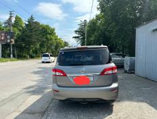 Nissan Quest