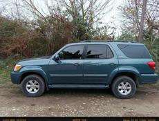 Toyota Sequoia