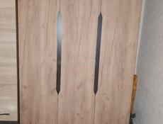 Продам кровать 160*200 с матрасом