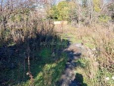 УЧАСТОК БАГМАРАН С ВЕТХИМ СТРОЕНИЕМ