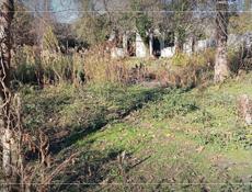 УЧАСТОК БАГМАРАН С ВЕТХИМ СТРОЕНИЕМ