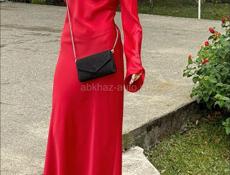 Продаю платье 