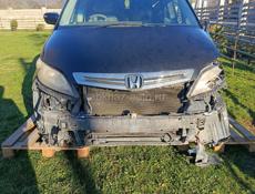 Разбор УАЗ Хантер и Хонда ильизон 9979197