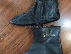 Кожаные новые 