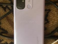 Продаю телефон 