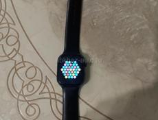 Продам часы эплвоч, зарядка все есть, работает все идеально, цена 2500₽ по вопросам в ватсап