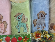 В наличии текстиль 