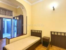 1 - К. КВАРТИРА В СУХУМЕ НА ПРОСПЕКТЕ