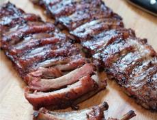 Коптим мясо на заказ натуральное копчения из дров опилок не какой краски 