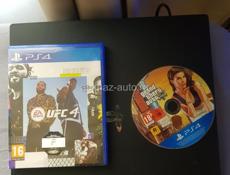 Продаю PS 4 PRO  срочно