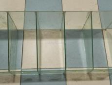 Стеклянные полки!