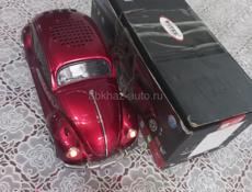 Музыкальная колонка-машинка 