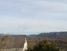 Дом с большим участком 