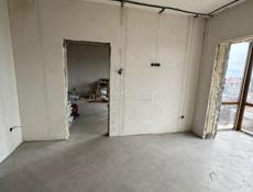 Продается  3 комнатная квартира 