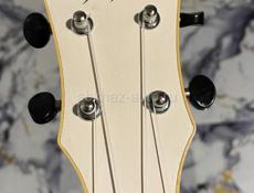 продам укулеле 