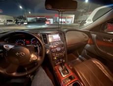 Infiniti FX