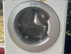  Продаётся шикарная стиральная машинка с большими царапинами. Двигатель в идеальном состоянии. Работает просто отлично. Хорошо