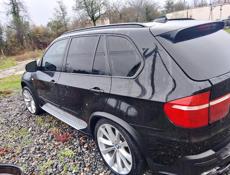 ЗАПЧАСТИ НА BMW X5 70-ый