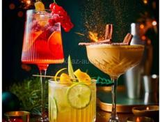 Требуется профессиональный бармен. Бзыбь.