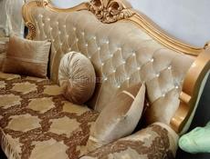 ПРОДАЁТСЯ КОРОЛЕВСКИЙ ДИВАН КРЕСЛА СОВЕРШЕННО НОВЫЙ