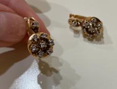 Серьги женские 6.2 грамма .старинное золото ! 