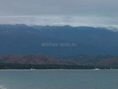 Сниму на длительный срок двух комнатный домик  или квартиру 