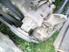 Стартер генератор на гидравлика насос радиатор ещё есть другие запчасти