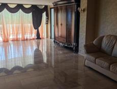 Вилла на берегу моря в поселке Агудзера 