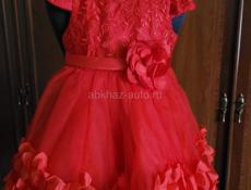Платья разные