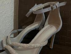 Продаю каблуки!!!