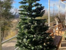 Продается елка из ПВХ высота 2.10