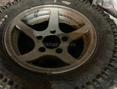 Диски с резиной на ниву