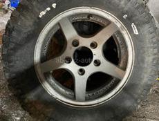 Диски с резиной на ниву