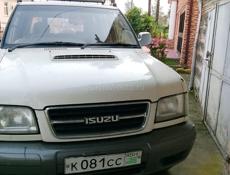 Isuzu