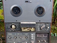 Магнитофон 